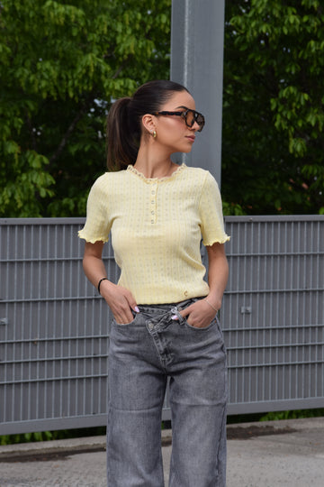 Cute Bloom Top Geel
