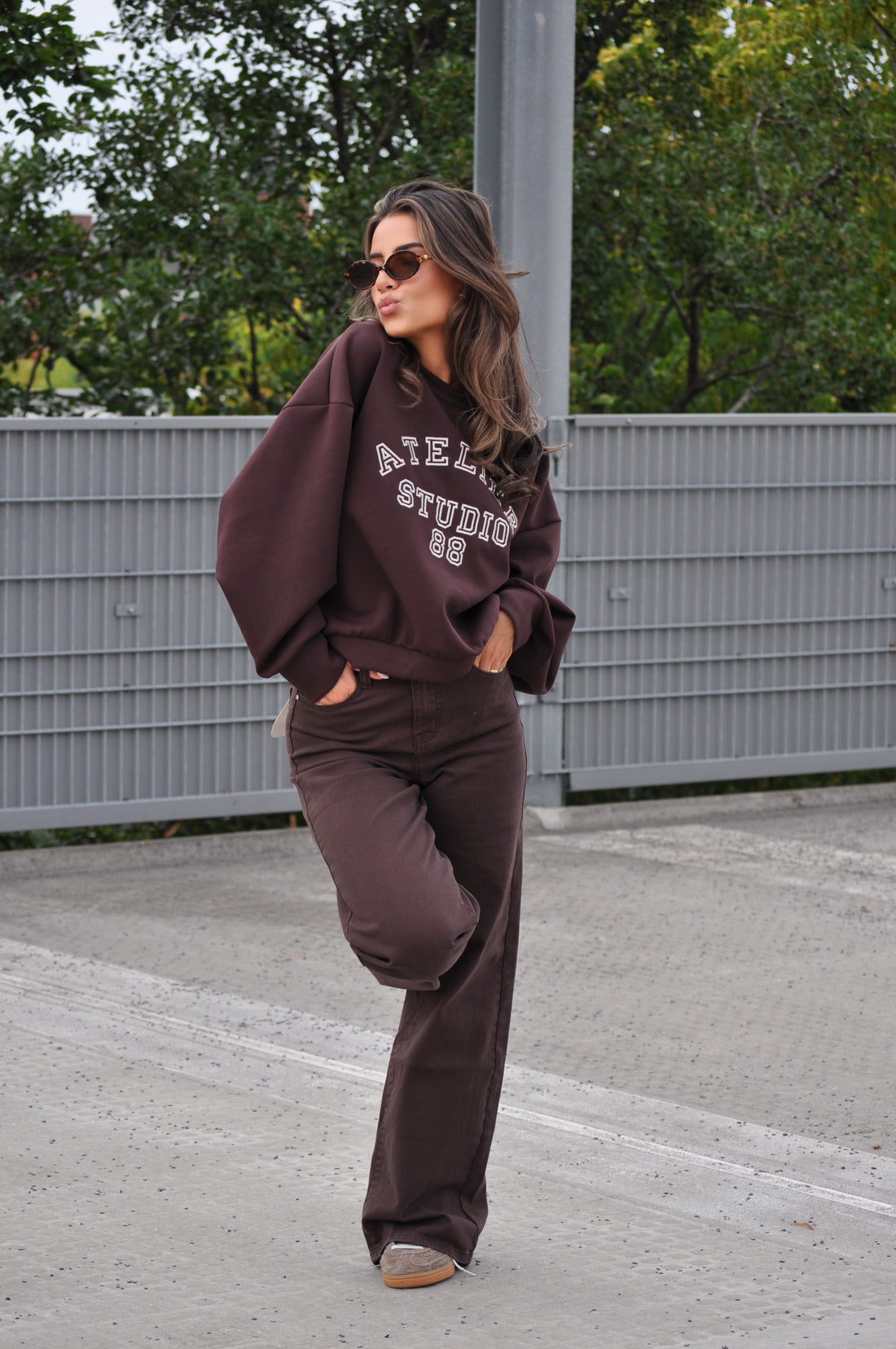 Leona Sweater Bruin
