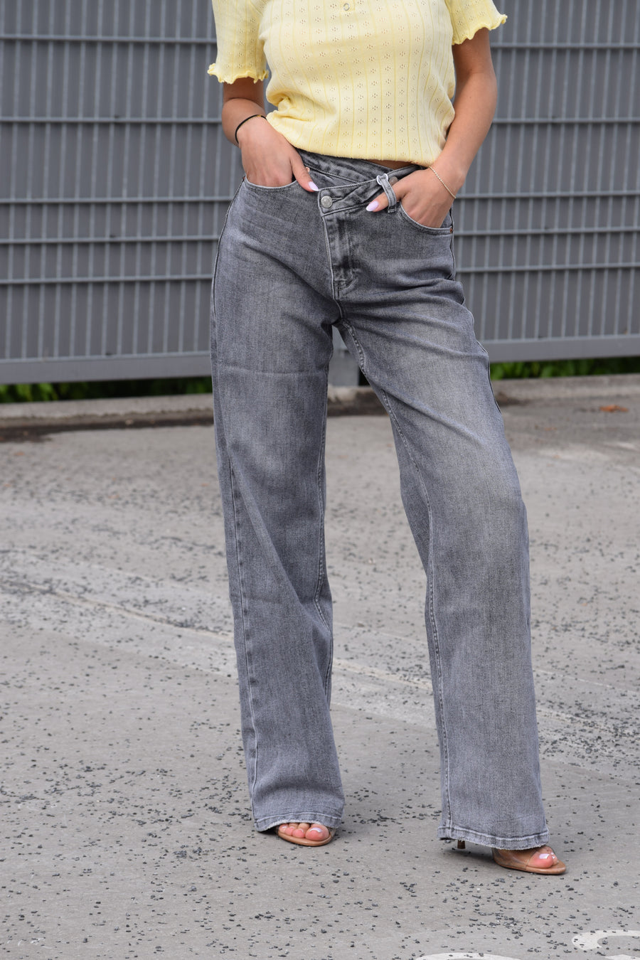 Rebel Jeans