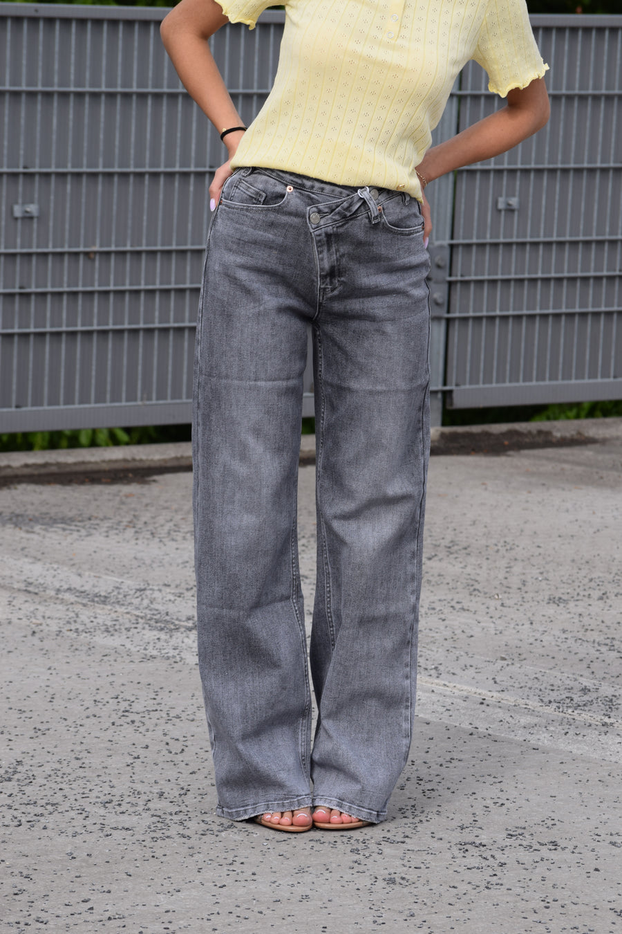 Rebel Jeans