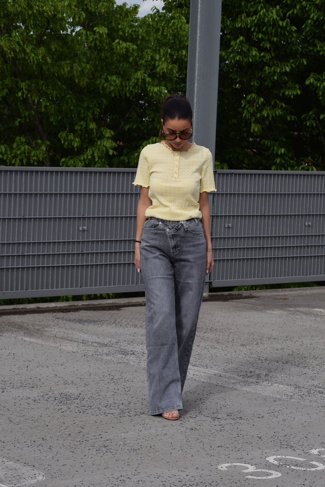Rebel Jeans