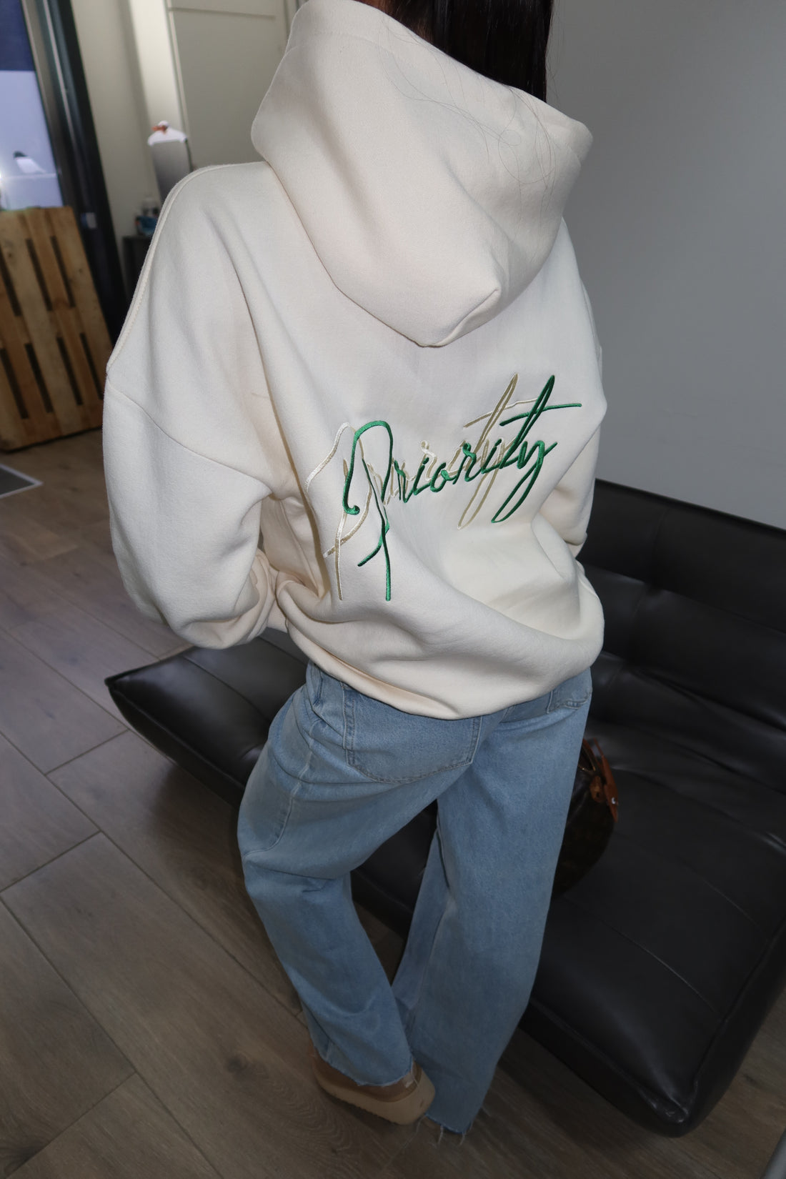 Priority Hoodie Beige