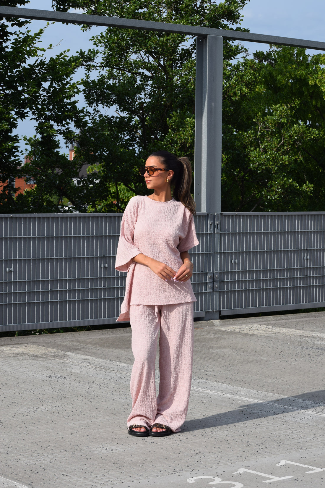 Set Lorena Roze