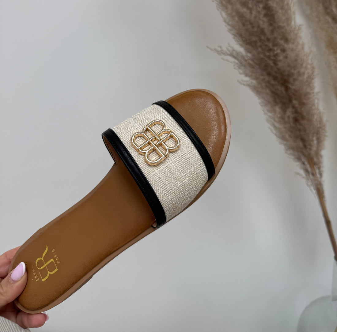 LoeLoe Slippers Zwart