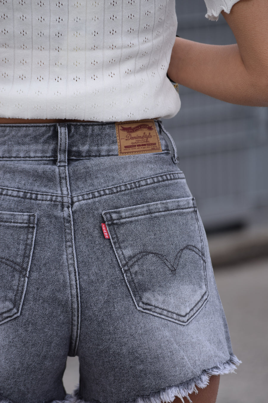 Lévi Short