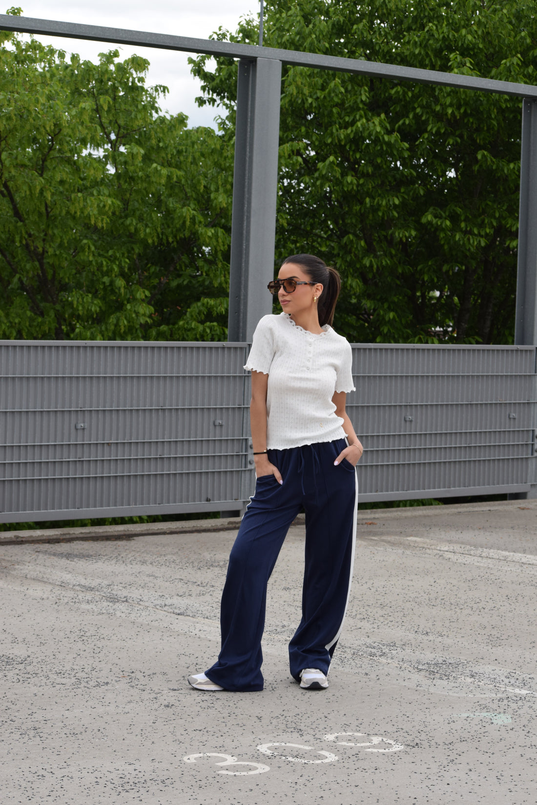 Navy Jogger