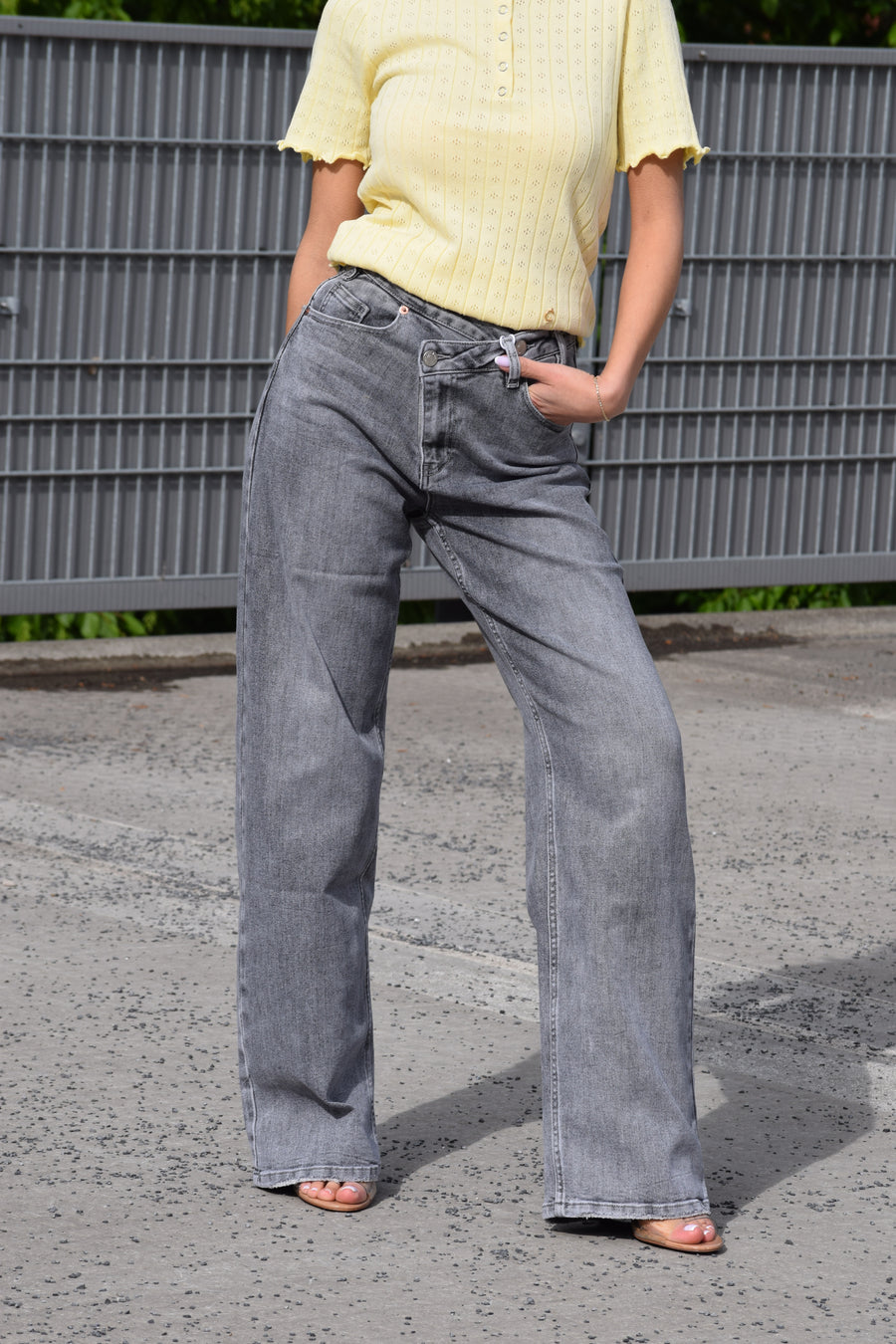 Rebel Jeans