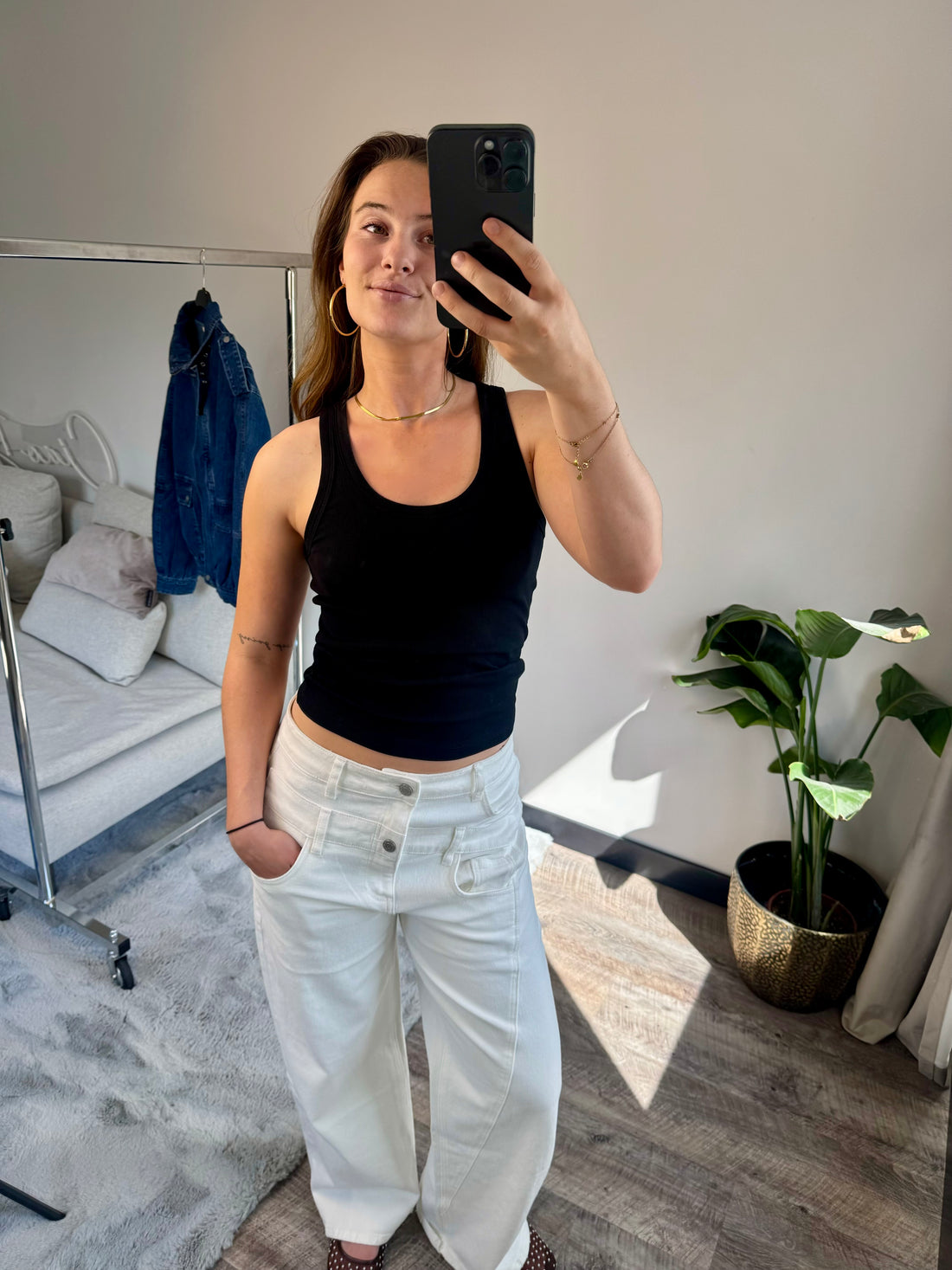 Double White Jeans